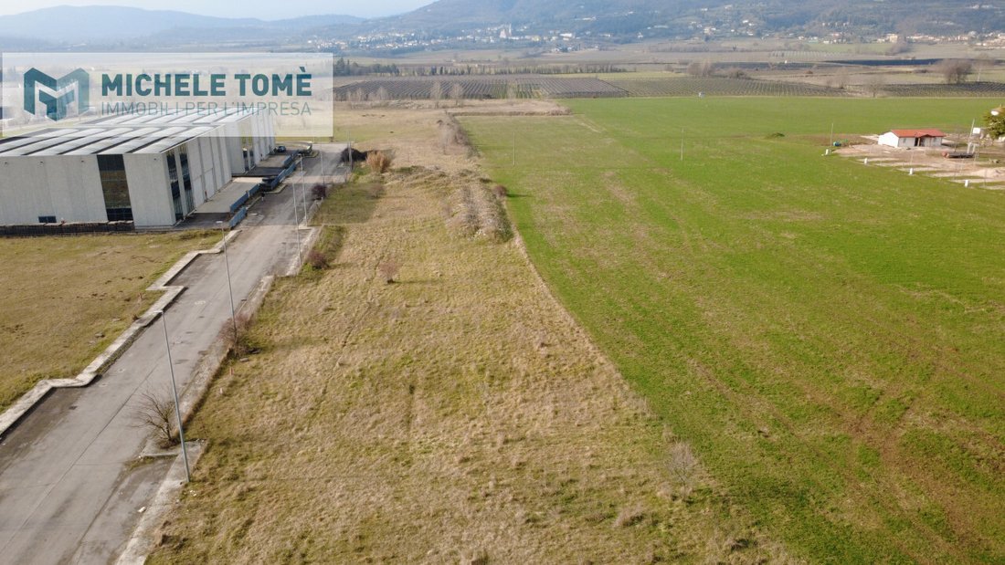 Land in Caprino Veronese, Veneto, Italy 4 - 16850295