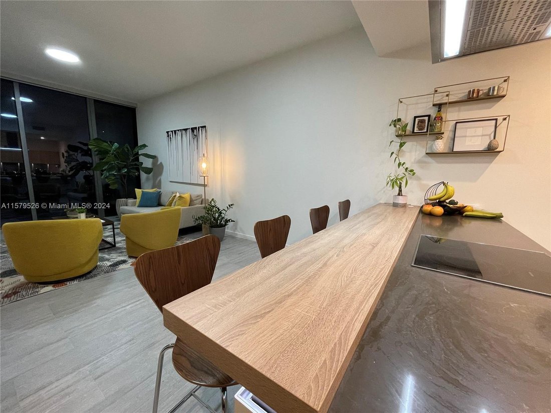Condo in Miami, Florida, United States 5 - 17203165