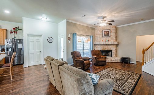 House in Whitney, Texas, United States 1