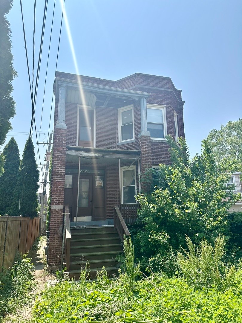 Chicago, Illinois, United States 4 - 17206368