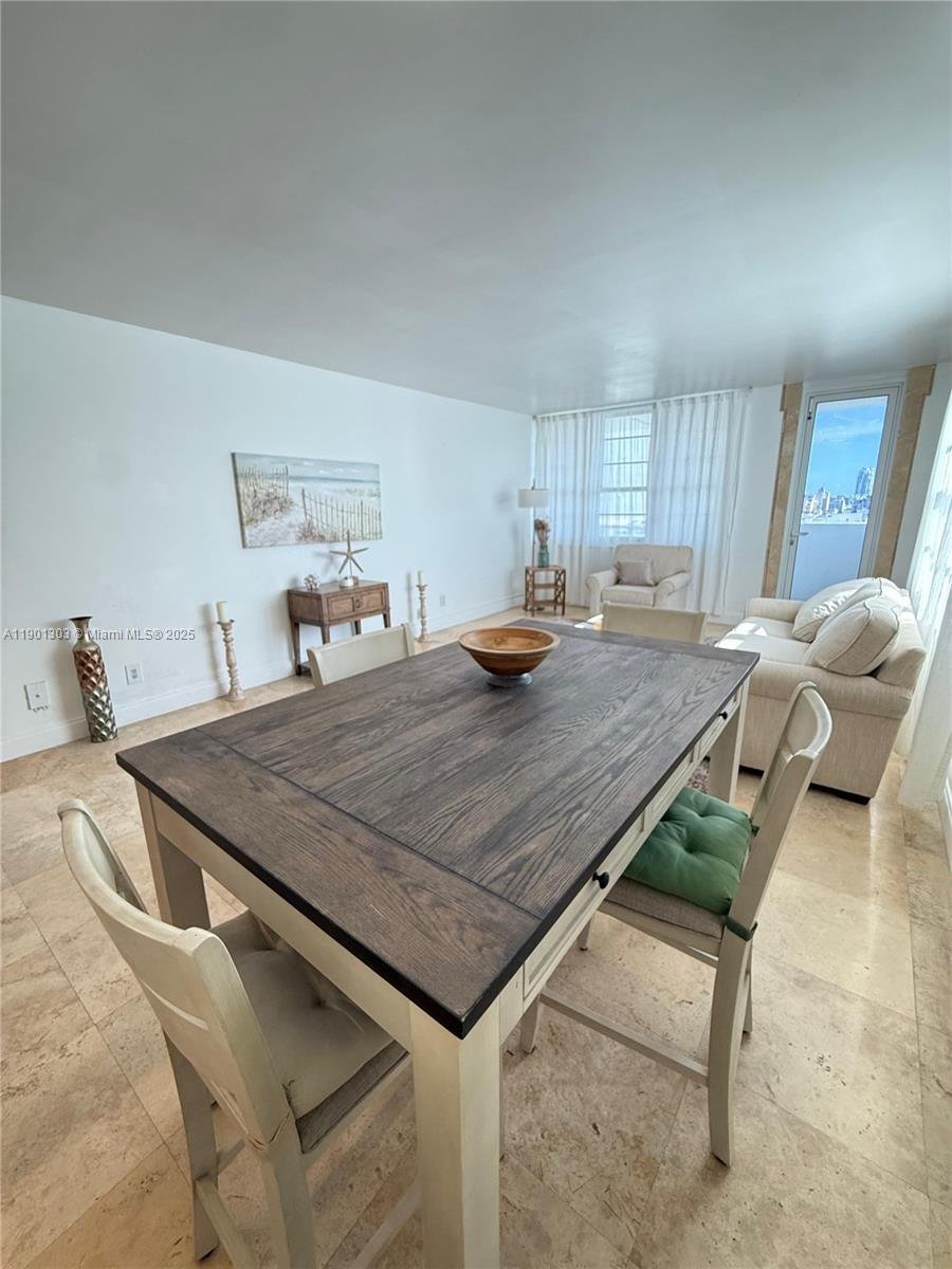Condo in Miami Beach, Florida, United States 4 - 17203816