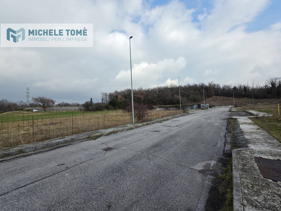 Land in Caprino Veronese, Veneto, Italy 5 - 16850295