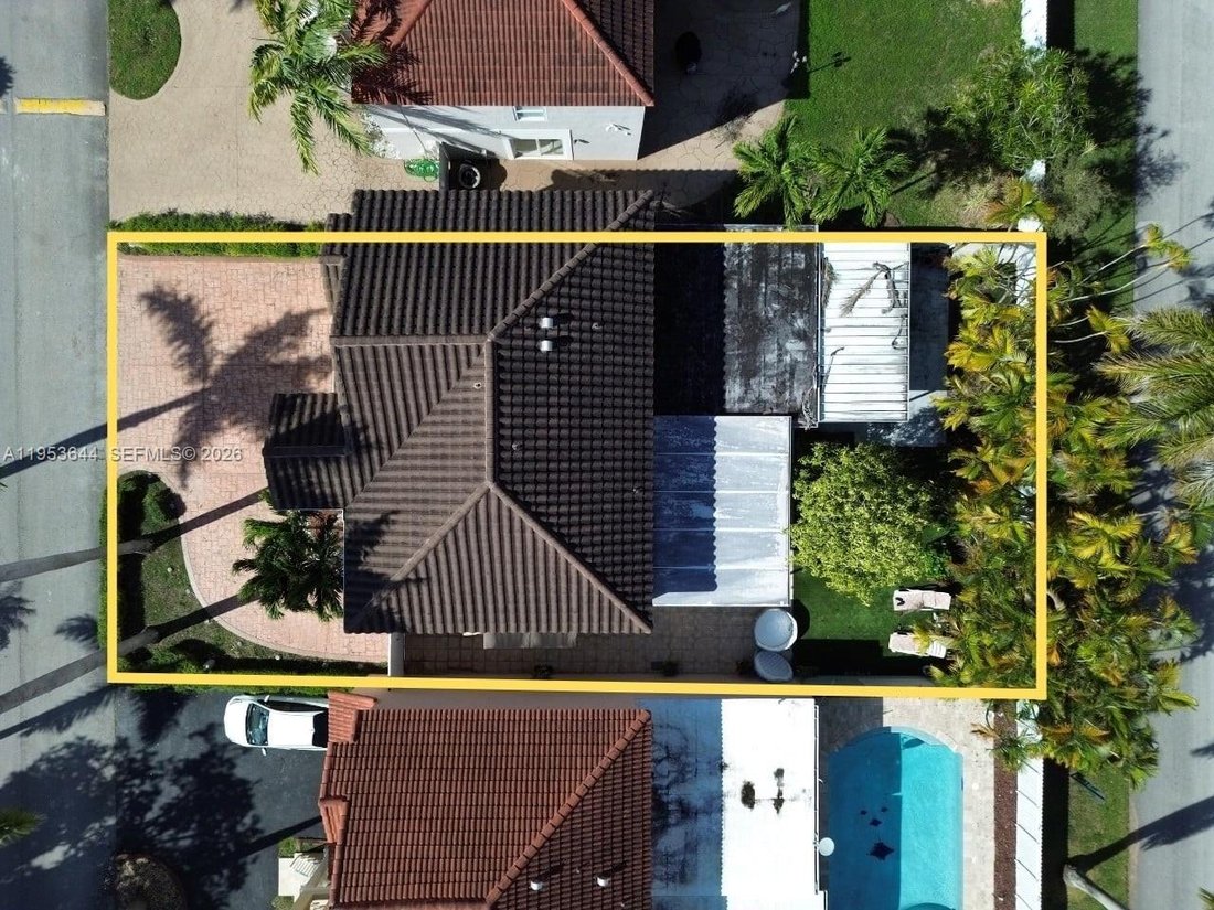 House in Miami, Florida, United States 3 - 17205694