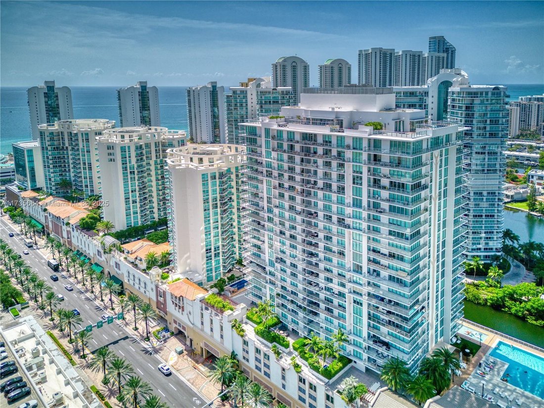 Condo in Sunny Isles Beach, Florida, United States 2 - 17206231