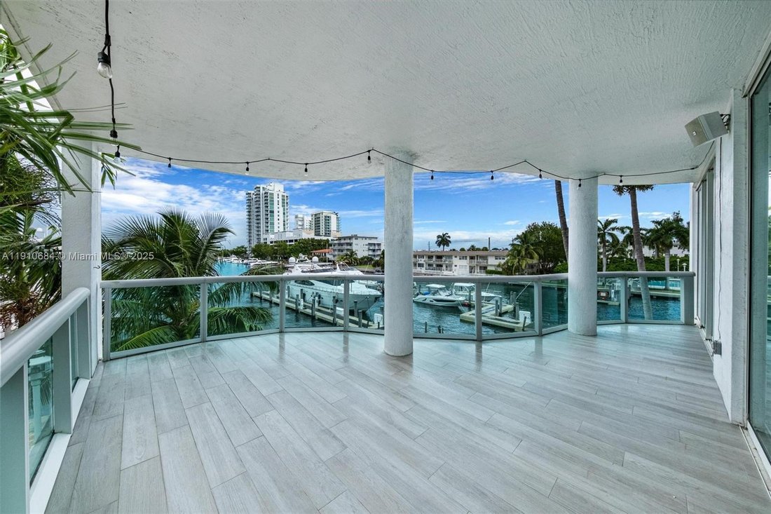 Townhouse in Miami Beach, Florida, United States 2 - 17202257