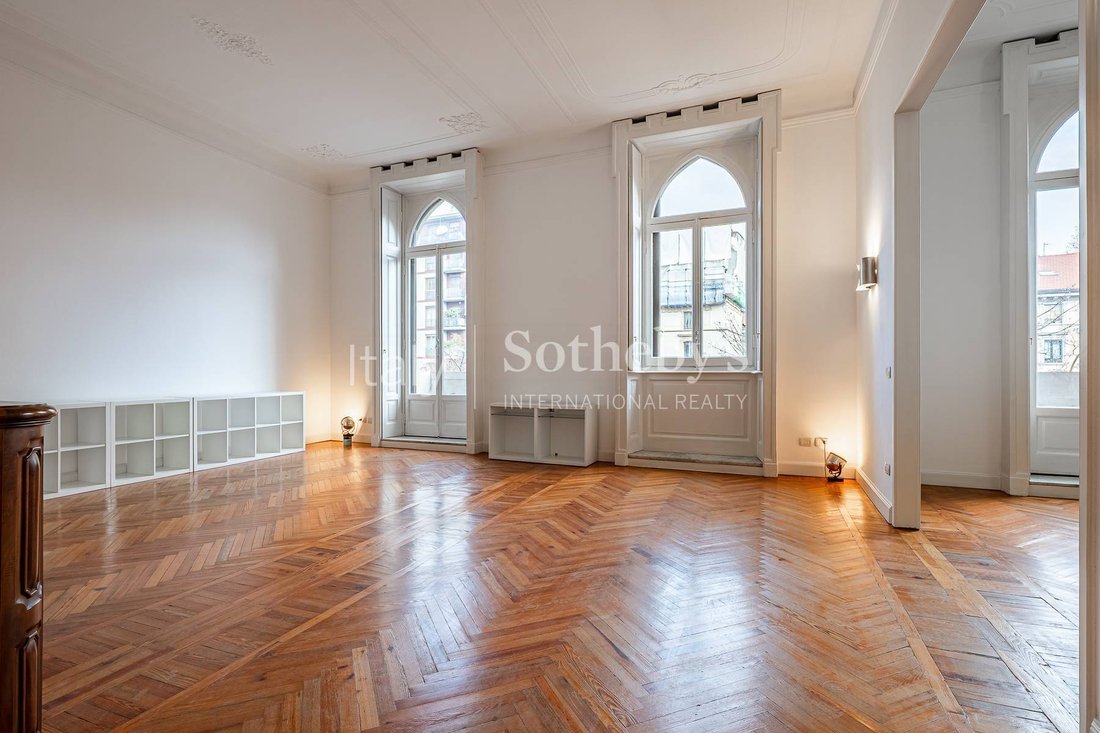 Apartment in Garibaldi - Porta Venezia, Milan, Lombardy 2 - 17214073