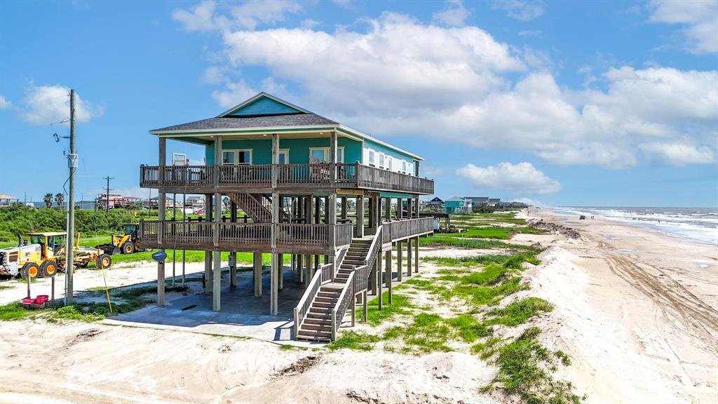 House in Bolivar Peninsula, Texas, United States 3 - 17209525