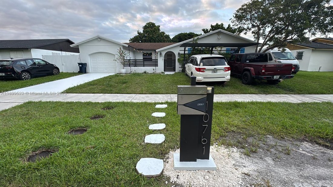 House in Cutler Bay, Florida, United States 1 - 17205045