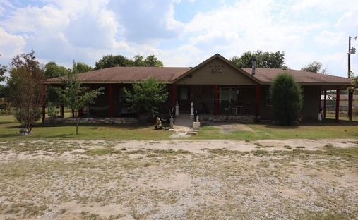 House in Bonham, Texas, United States 1