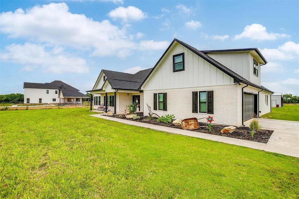 House in Joshua, TX, United States 1 - 17214719