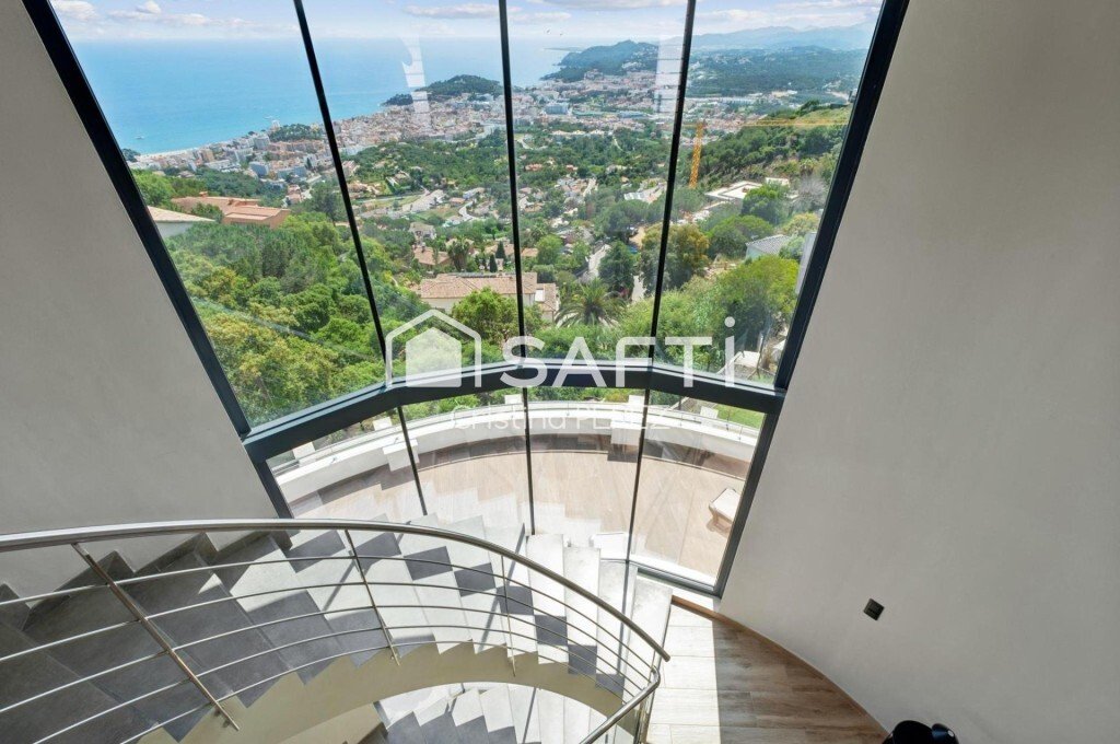 House in Lloret de Mar, Catalonia, Spain 4 - 17218607