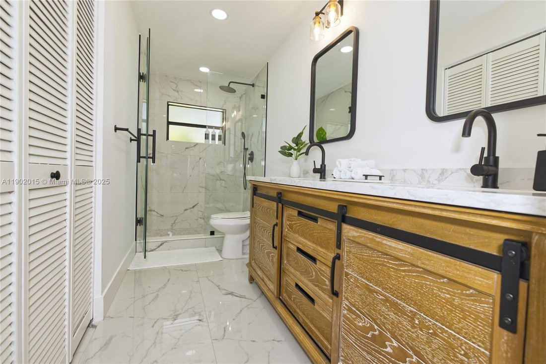 House in Coral Springs, Florida, United States 4 - 17205233