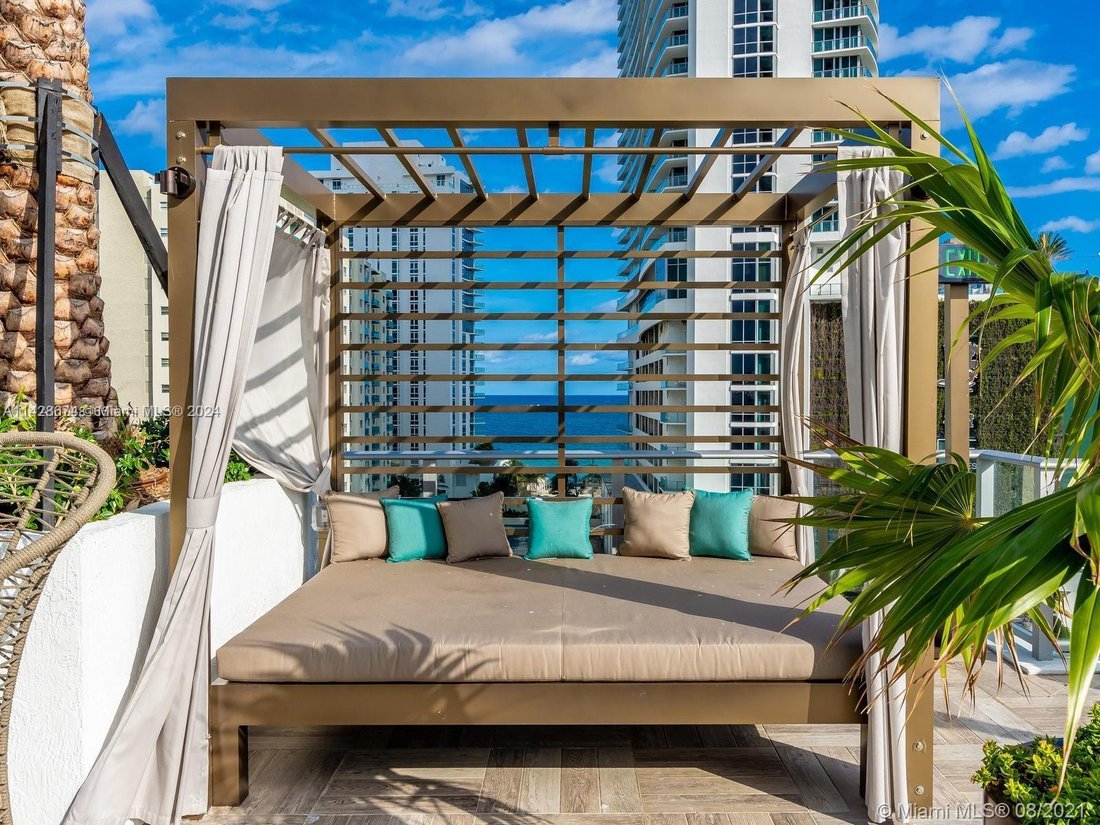 Condo in Hollywood, Florida, United States 2 - 17205421