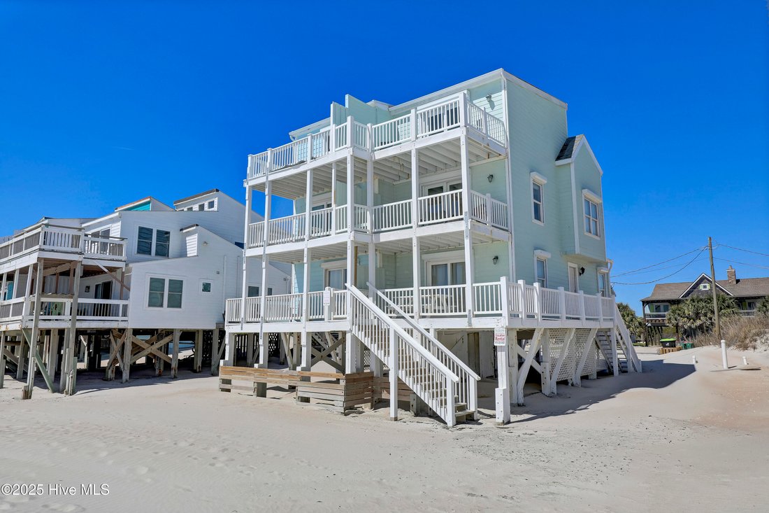 Townhouse in North Topsail Beach, North Carolina, United States 4 - 17195888