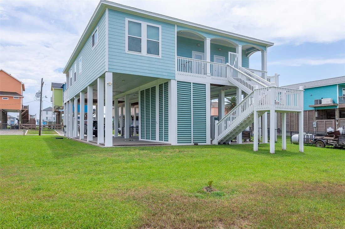 House in Bolivar Peninsula, Texas, United States 4 - 17209760