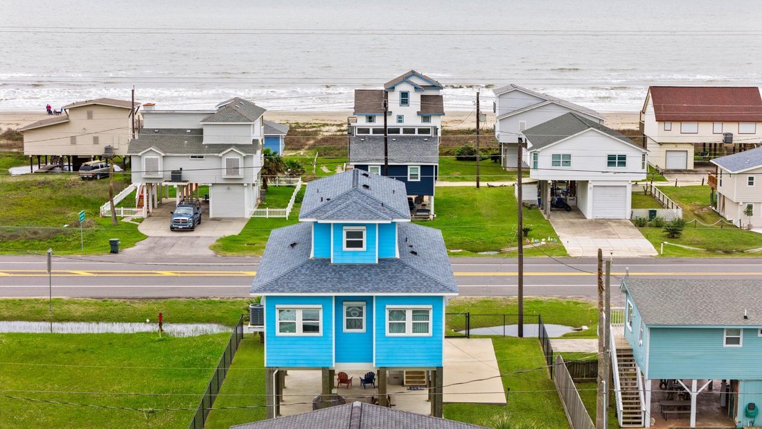 House in Galveston, Texas, United States 2 - 17210643