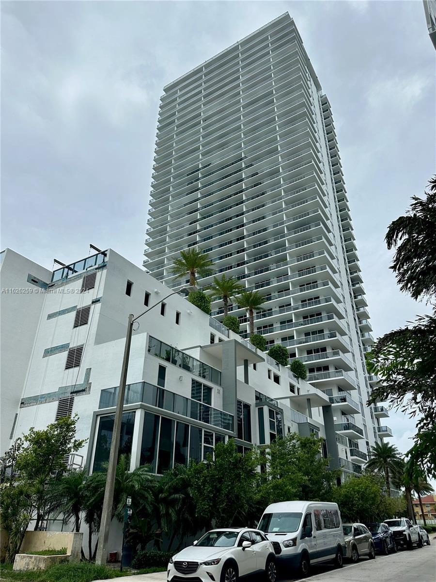 Condo in Miami, Florida, United States 1 - 17202858
