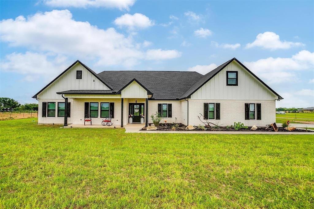 House in Joshua, TX, United States 2 - 17214719