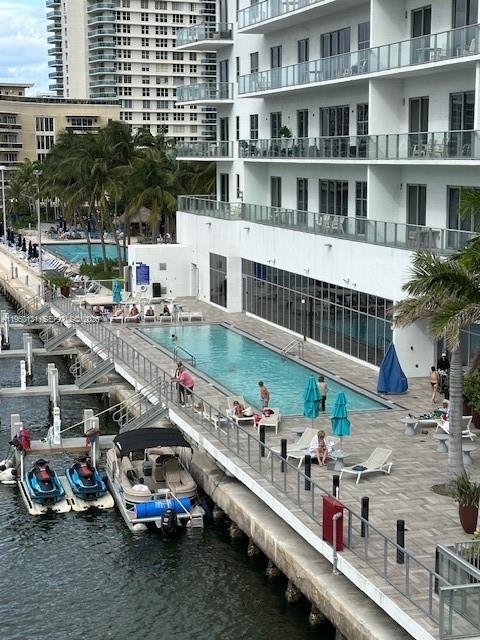 Condo in Hollywood, Florida, United States 1 - 17206216