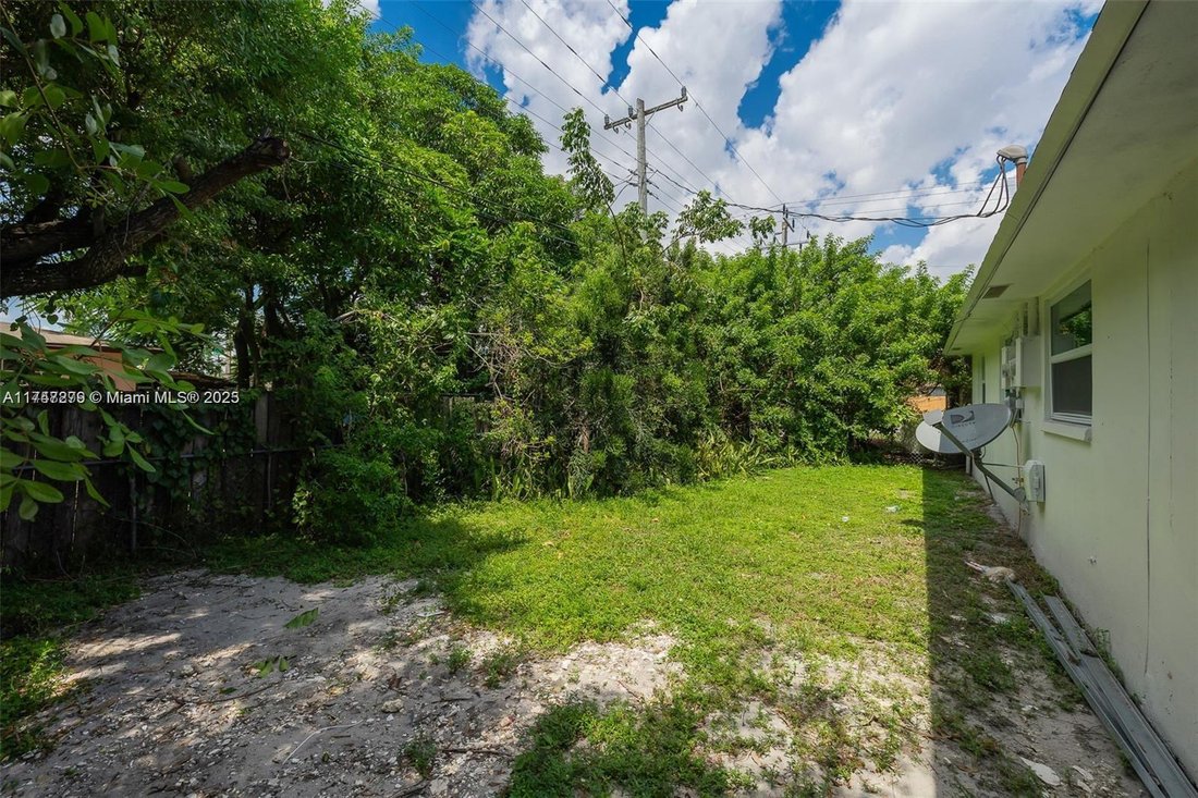 Wilton Manors, Florida, United States 5 - 17202461