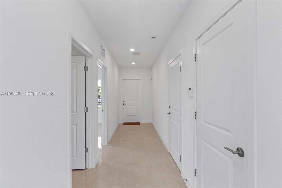 House in Homestead, Florida, United States 3 - 17205899