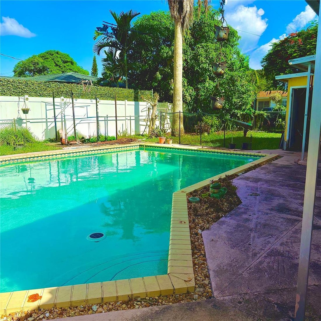 House in Miami, Florida, United States 2 - 17205054