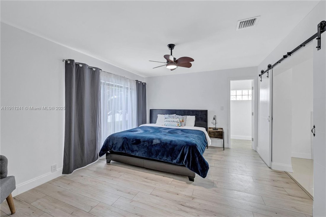 House in Hollywood, Florida, United States 4 - 17203053