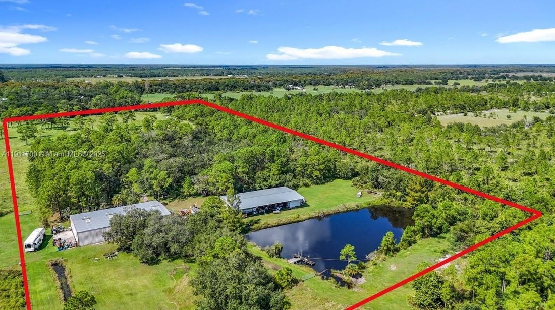 House in Other, Florida, United States 1 - 17202019