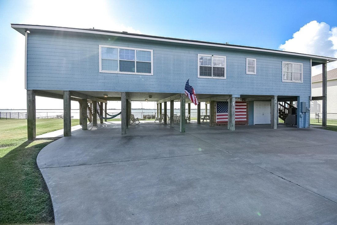 House in Palacios, Texas, United States 3 - 17208588