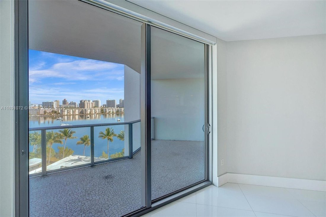 Condo in Golden Beach, Florida, United States 5 - 17202098