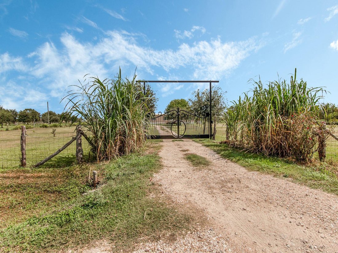House in Beasley, Texas, United States 5 - 17210299