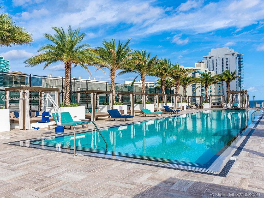 Condo in Hollywood, Florida, United States 5 - 17205498