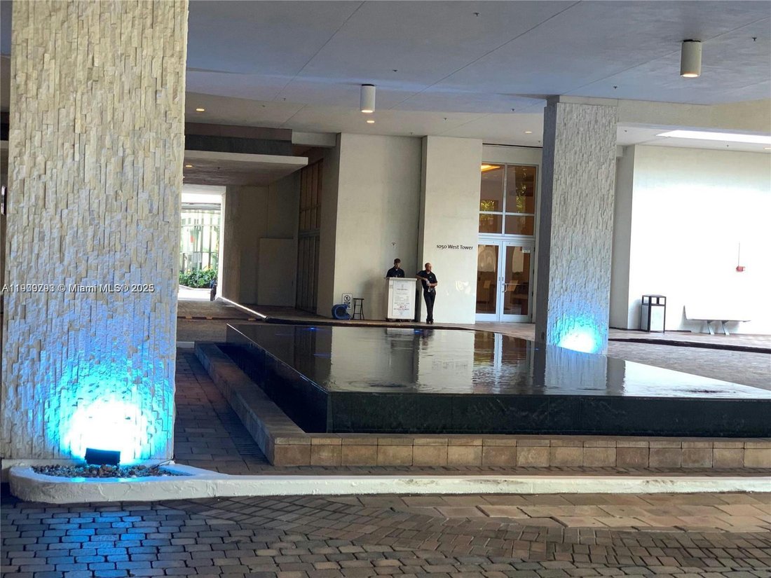 Condo in Miami, Florida, United States 5 - 17202438