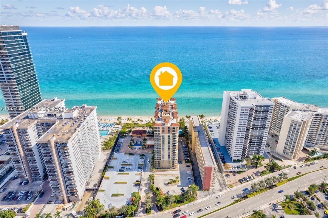 Condo in Hallandale Beach, Florida, United States 3 - 17202035