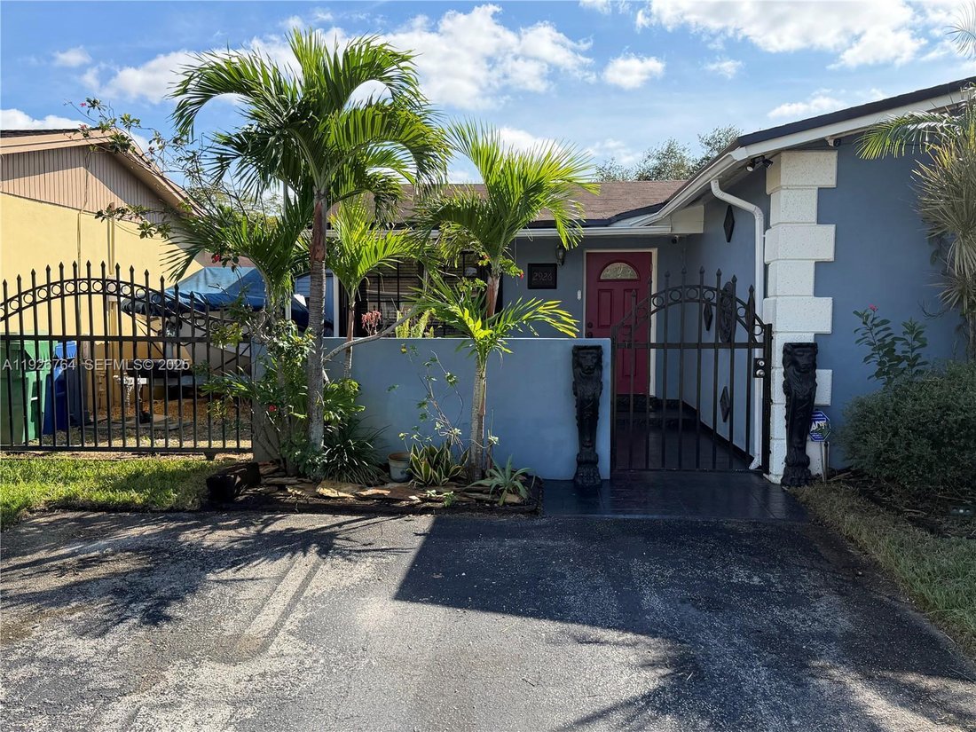 House in Miami Gardens, Florida, United States 3 - 17204807