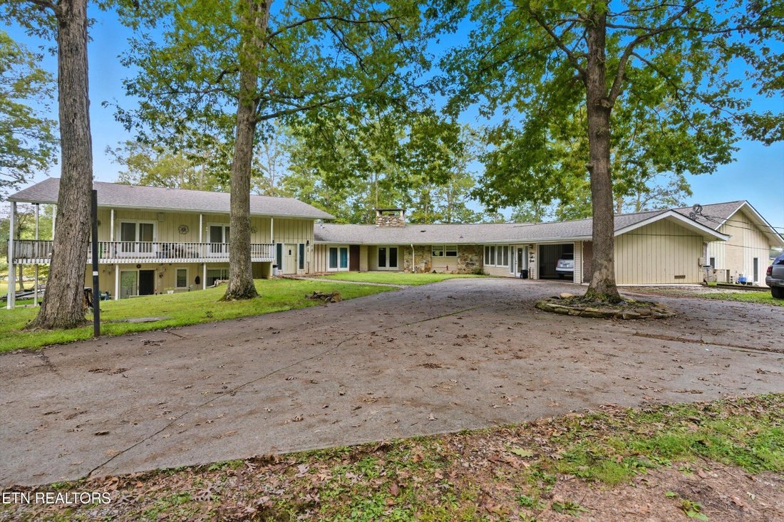 House in Oneida, Tennessee, United States 1 - 17199749