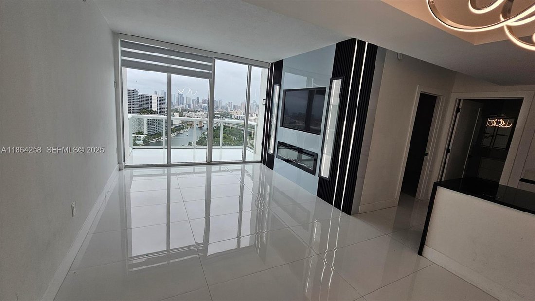 Condo in Miami, Florida, United States 4 - 17206065
