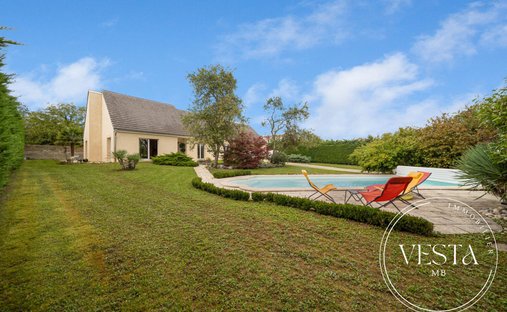 Maison à Ahuy, Bourgogne-Franche-Comté, France 1