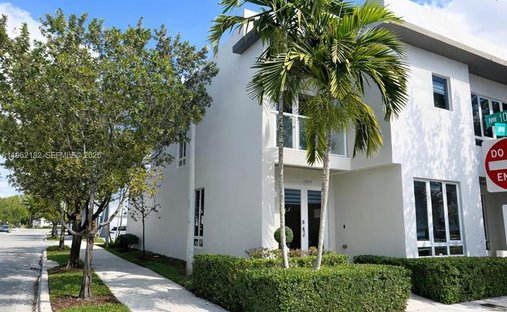 Townhouse in Doral, Florida, United States 1