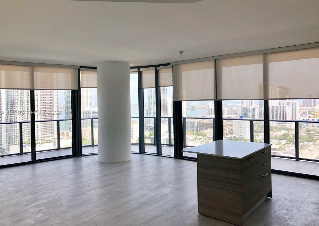 Condo in Miami, Florida, United States 4 - 17202992