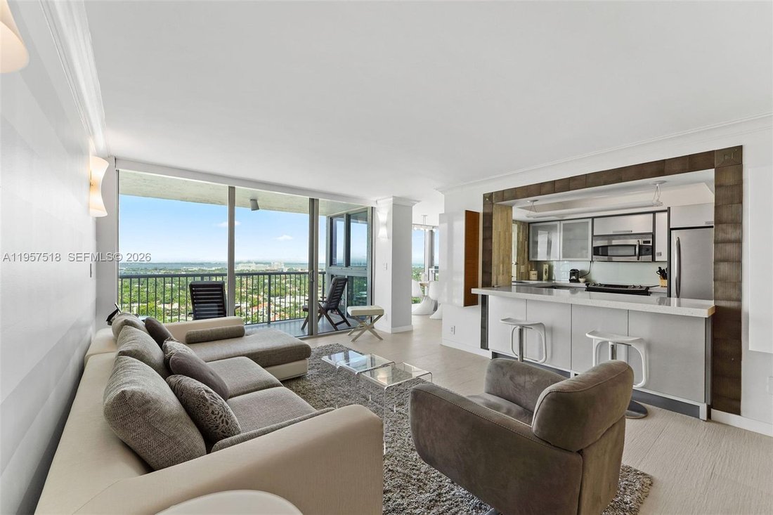 Condo in Miami Beach, Florida, United States 5 - 17204611