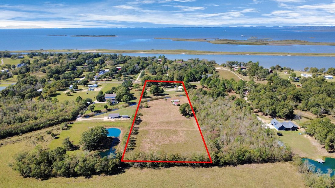 House in Anahuac, Texas, United States 2 - 17209920
