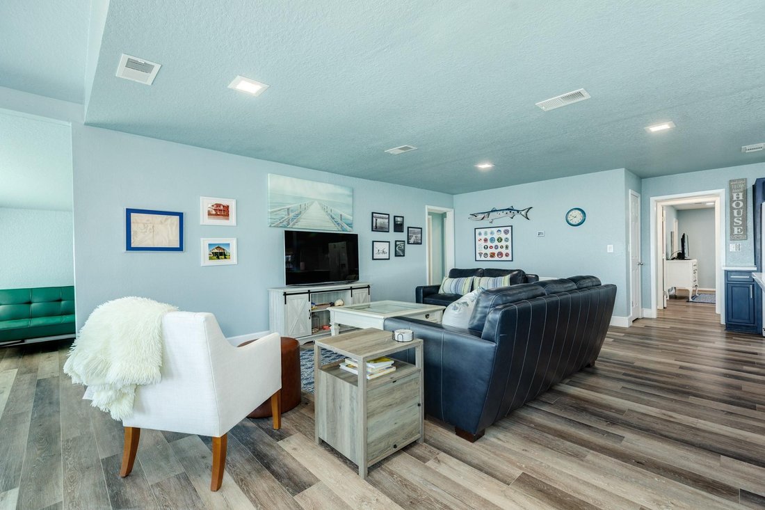 House in Freeport, Texas, United States 5 - 17209702