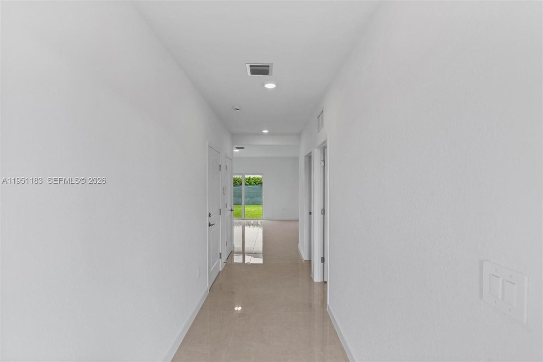 House in Homestead, Florida, United States 2 - 17205835
