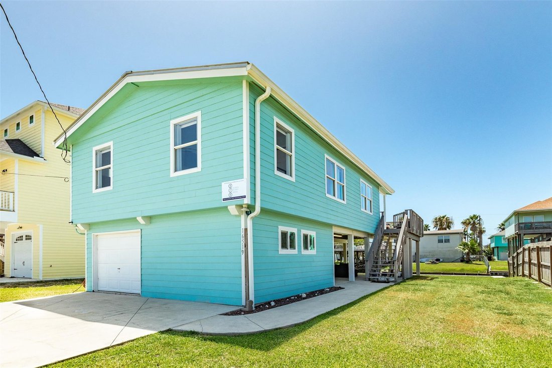 House in Galveston, Texas, United States 2 - 17210766