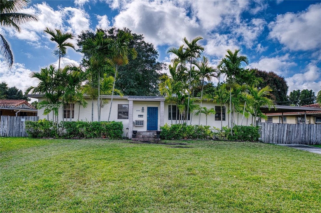 House in Miami, Florida, United States 2 - 17202694