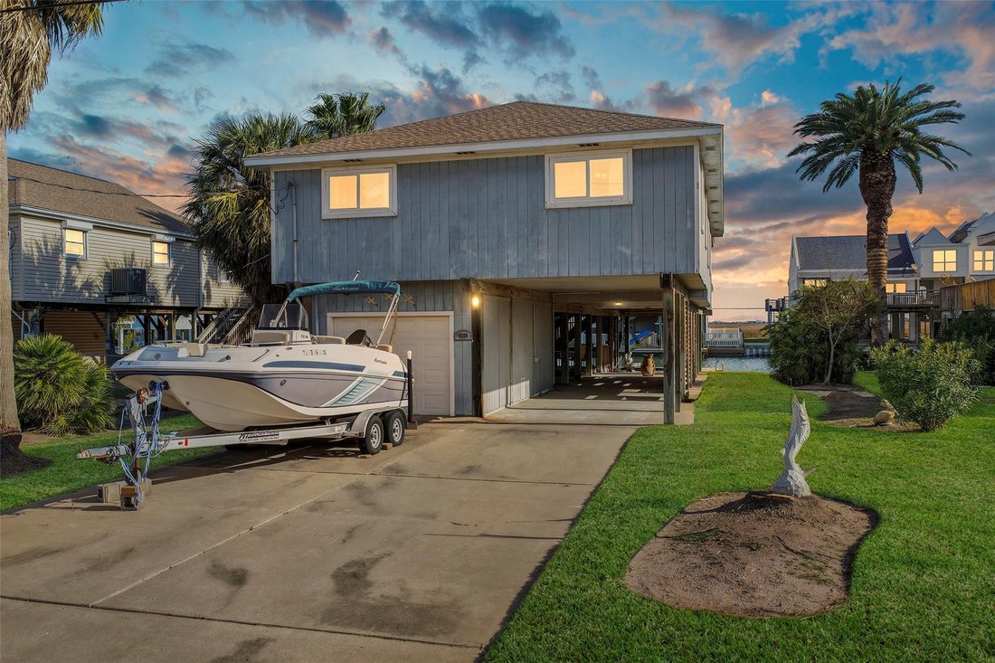 House in Galveston, Texas, United States 2 - 17208057