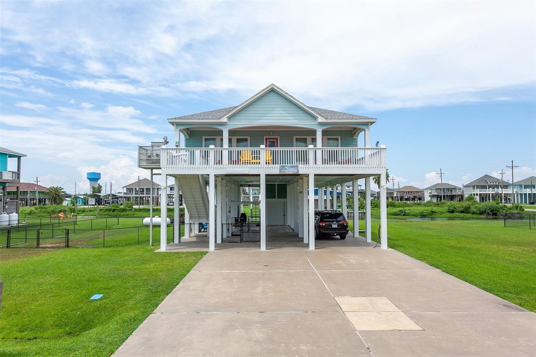 House in Bolivar Peninsula, Texas, United States 1 - 17209760
