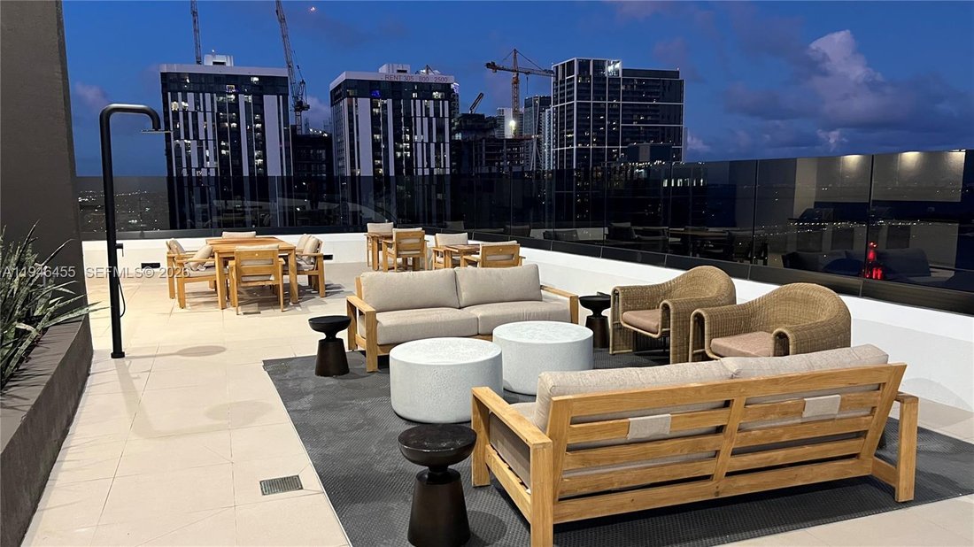 Condo in Miami, Florida, United States 2 - 17202067
