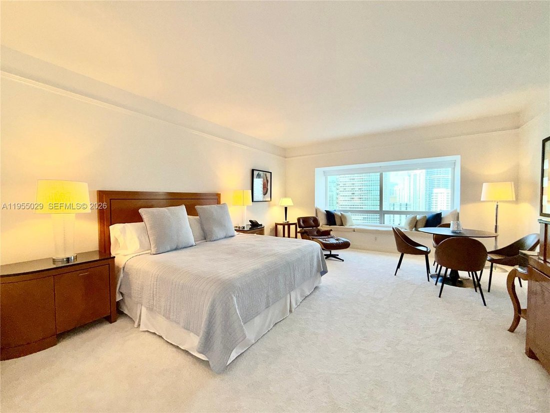 Condo in Miami, Florida, United States 3 - 17202642